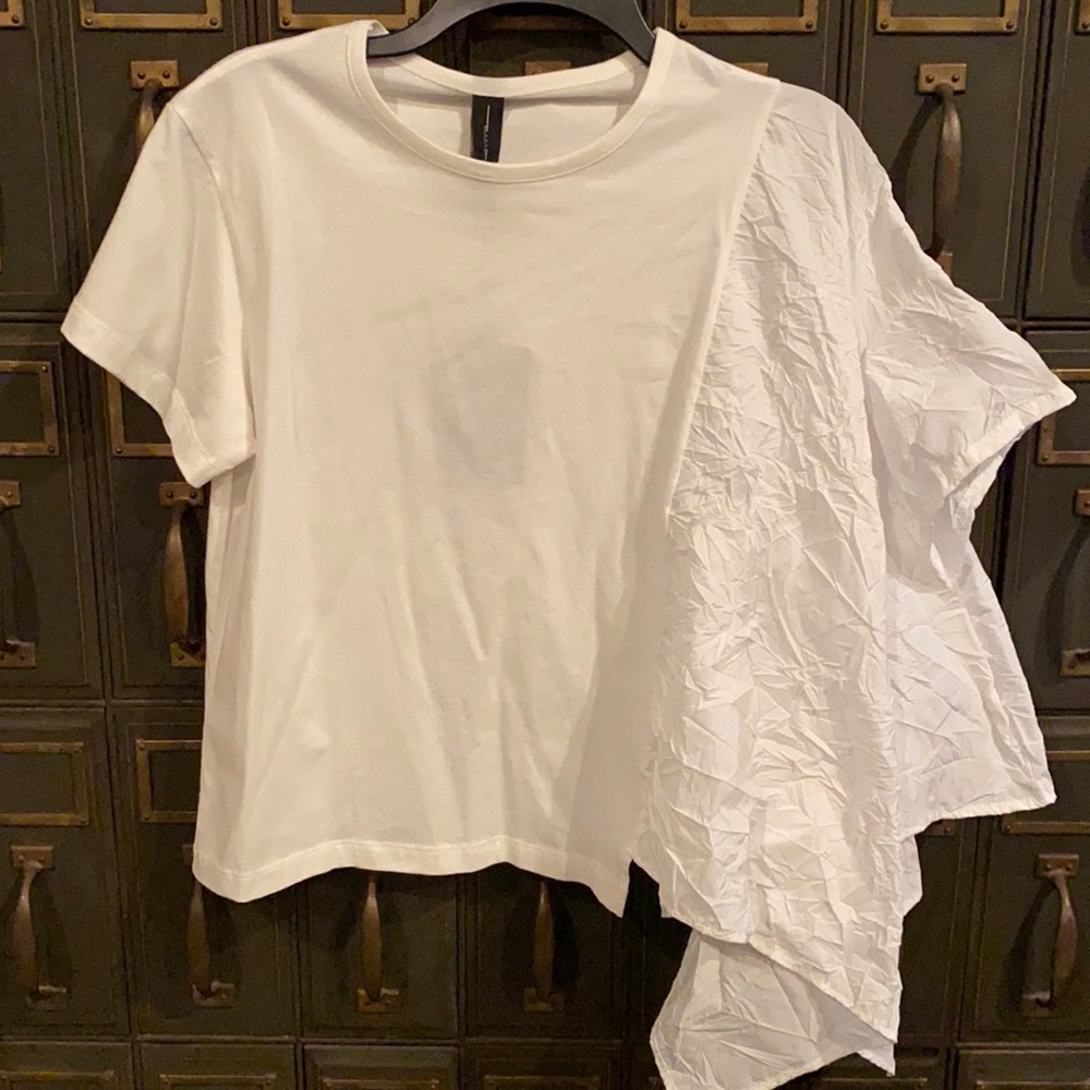 Amma Asymmetrical T Shirt. Cotton/Polyester blend